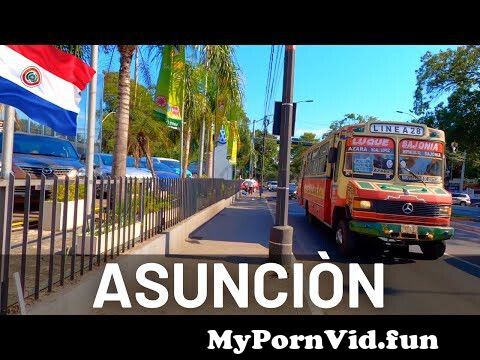 Moms in nude in Asunción