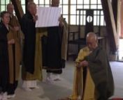 Preliminary Memorial Ceremony for the 650th Anniversary of Daihonzan Sojiji&#39;s Second Abbot Gasan Joseki Zenji held at La Gendronnière (France) on 18th may 2014.nnKen Gu Shutsu BannnOfficiant: Rev. Sunakoshi Ryūkan, director Sōtōshū Shūmuchō DivisionnnPart 2/2.nnNine prostrations by the Great AssemblynRead Statement and kneel holding Censern