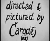 1981, Super-8, zvukový, ČB, 15 min 39 sec (zvuková předehra 34 sec, dohra 3 min 26 sec)nProdukce: Jen pro blázny filmsnKamera, režie: Lubomír Drožď (Čaroděj OZ)nHlavní role: Vladimír Gaar (Karra)nHudba: Amanda Lear (zvukový záznam televizního pořadu Zpívá Amanda Learová)nn