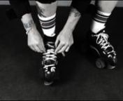 A short roller derby video about the training sessions. nnWith Lizzie Rider, at Le Hangar (skatepark) in Nantes (France).nI chose the song