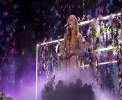 The amazing Jackie Evancho returns to the AGT stage with &#92;