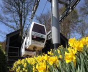 Archive footage of the creation of Matlock Bath cable car passenger system 40 years ago.