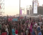 1.6 million Madonna fans gather on Copacabana beach for historic free concert from pimpandhost xusenet fan