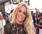 Pop star Britney Spears is hoping her broken right foot will heal without having to undergo surgery because she&#39;s convinced her injuries hurt more when she has operations to fix the issue.