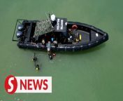 The search for the black box of the Malaysian Maritime Enforcement Agency (MMEA) helicopter that made an emergency water landing earlier this month has entered its second phase.&#60;br/&#62;&#60;br/&#62;MMEA director-general Admiral Datuk Hamid Mohd Amin said 21 of the agency&#39;s divers are involved in the second phase of the search near Pulau Angsa, off Kuala Selangor.&#60;br/&#62;&#60;br/&#62;Read more at https://shorturl.at/ajK39&#60;br/&#62;&#60;br/&#62;WATCH MORE: https://thestartv.com/c/news&#60;br/&#62;SUBSCRIBE: https://cutt.ly/TheStar&#60;br/&#62;LIKE: https://fb.com/TheStarOnline