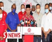 The Johor State Assembly has been officially dissolved, says Datuk Hasni Mohammad.&#60;br/&#62;&#60;br/&#62;The Mentri Besar said that following his audience with Johor Ruler Sultan Ibrahim Ibni Almarhum Sultan Iskandar on Saturday (Jan 22), adding that state speaker Suhaizan Kayat would inform the Election Commission (EC) about the dissolution of the Johor State Assembly.&#60;br/&#62;&#60;br/&#62;Read more at https://bit.ly/3u55z6b&#60;br/&#62;&#60;br/&#62;WATCH MORE: https://thestartv.com/c/news&#60;br/&#62;SUBSCRIBE: https://cutt.ly/TheStar&#60;br/&#62;LIKE: https://fb.com/TheStarOnline