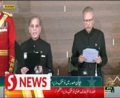 Pakistan&#39;s Shehbaz Sharif took the oath on Monday (Mar 4) to officially become prime minister for a second time, nearly four weeks after an uncertain national election caused delays in the formation of a coalition government.&#60;br/&#62;&#60;br/&#62;Read more at https://tinyurl.com/a4v2fns2&#60;br/&#62;&#60;br/&#62;WATCH MORE: https://thestartv.com/c/news&#60;br/&#62;SUBSCRIBE: https://cutt.ly/TheStar&#60;br/&#62;LIKE: https://fb.com/TheStarOnline&#60;br/&#62;