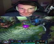 La mid lane qui feed (exclu dailymotion) from feed baby sleep while