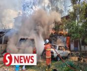 Three houses were burnt down during a fire at a Keningau village on Tuesday (April 16).&#60;br/&#62;&#60;br/&#62;However, no casualties were reported in the fire at Kampung Ria, Jalan Dangulad in Sabah.&#60;br/&#62;&#60;br/&#62;Read more at https://tinyurl.com/8rs4fhfs &#60;br/&#62;&#60;br/&#62;WATCH MORE: https://thestartv.com/c/news&#60;br/&#62;SUBSCRIBE: https://cutt.ly/TheStar&#60;br/&#62;LIKE: https://fb.com/TheStarOnline&#60;br/&#62;