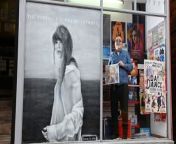 A record store in Chorley celebrated Taylor Swift’s new album by commissioning an awesome window display made out of spray snow.&#60;br/&#62;&#60;br/&#62;Wigan-based artist Scott Wilcock, 36, who works under the name Snow Graffiti, created the incredible mural at Malcolm&#39;s Musicland on Chapel Street.