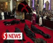 Catholics in the Ecuadorian capital Quito marked Holy Wednesday (March 27) with an ancient ritual dating back to the Roman Empire, as one of many Easter festivities held during Holy Week in the Andean country.&#60;br/&#62;&#60;br/&#62;WATCH MORE: https://thestartv.com/c/news&#60;br/&#62;SUBSCRIBE: https://cutt.ly/TheStar&#60;br/&#62;LIKE: https://fb.com/TheStarOnline&#60;br/&#62;